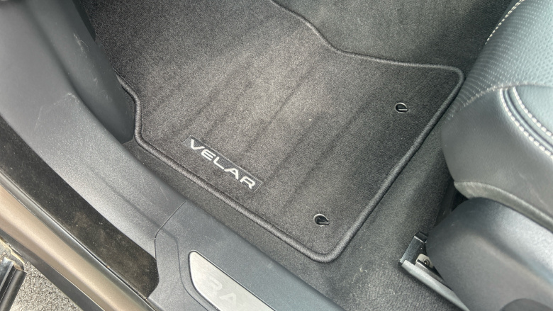 Land Rover Range Rover Velar 2.0 P250 SE 5dr Auto Petrol Estate